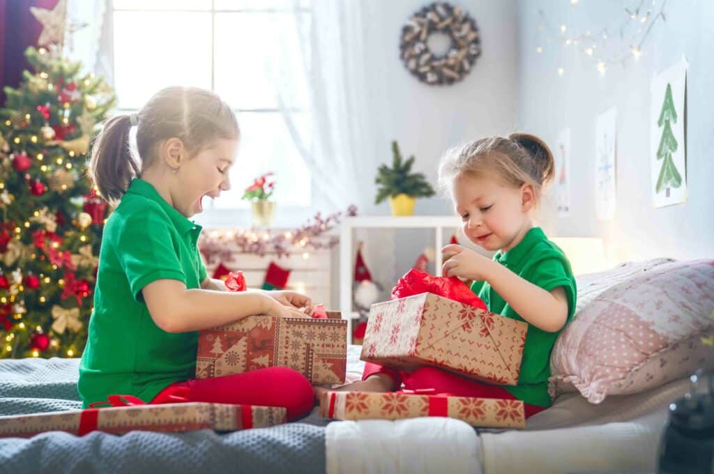 Nachhaltige Weihnachtsgeschenke von Merle Toys® in umweltfreundlicher Verpackung